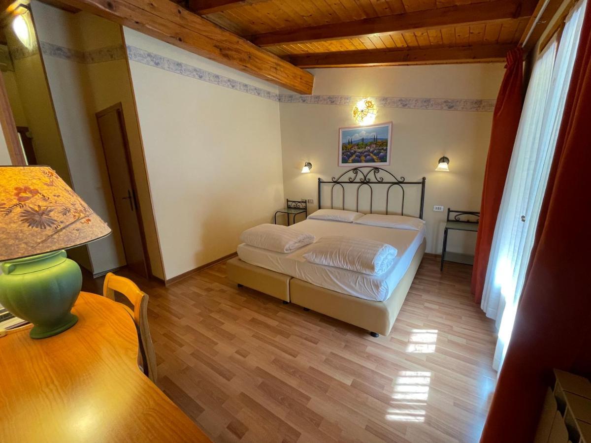 Hotel Rabay Brenzone sul Garda Dış mekan fotoğraf