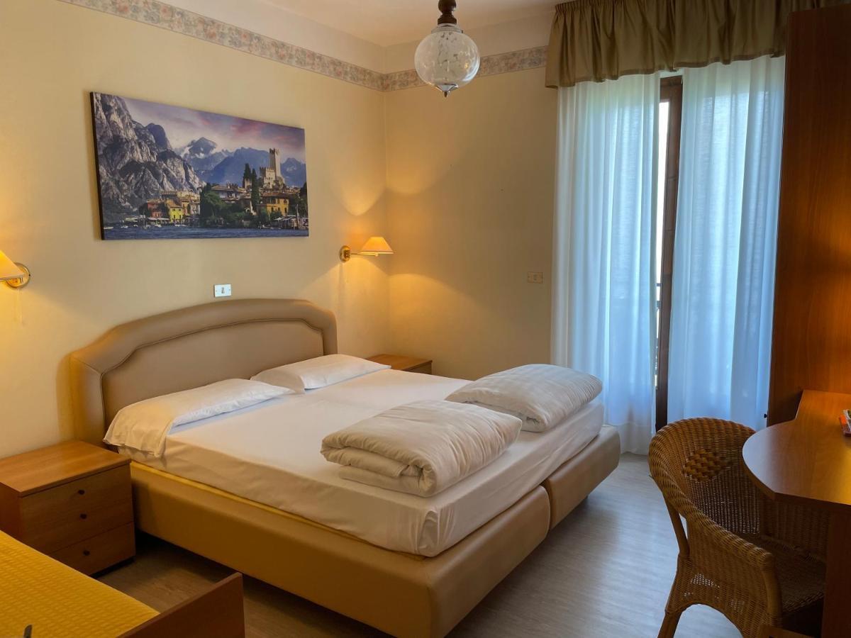 Hotel Rabay Brenzone sul Garda Dış mekan fotoğraf