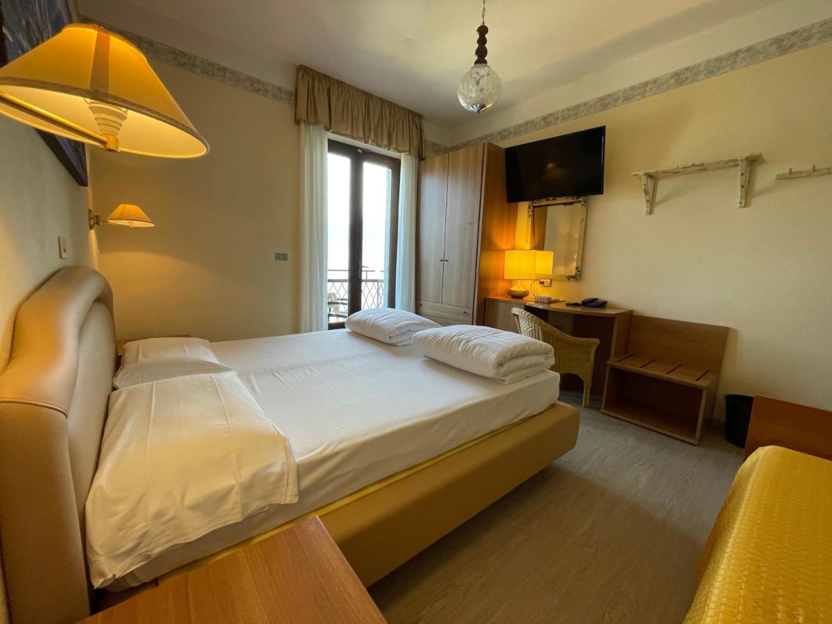Hotel Rabay Brenzone sul Garda Dış mekan fotoğraf