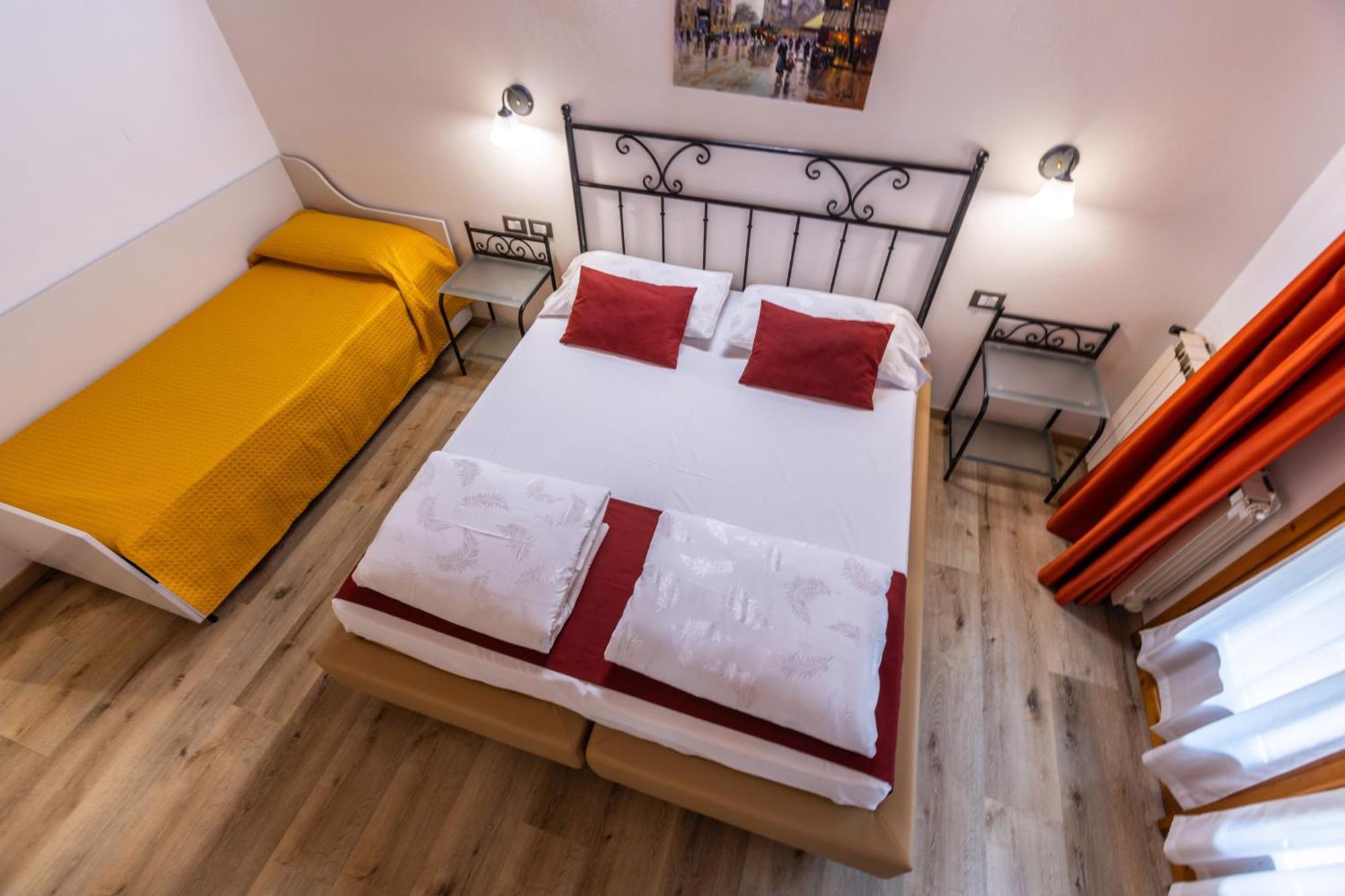 Hotel Rabay Brenzone sul Garda Dış mekan fotoğraf