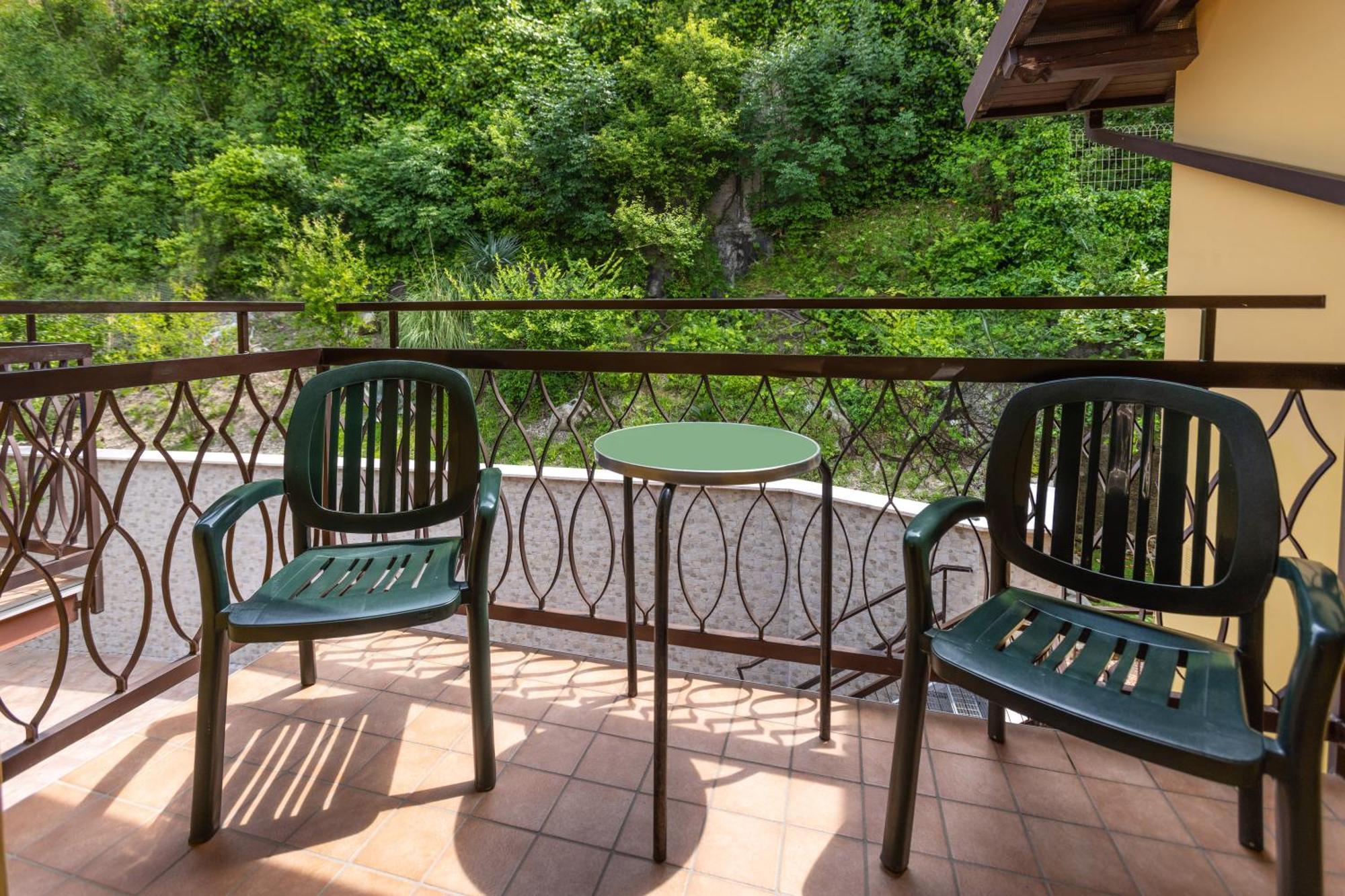Hotel Rabay Brenzone sul Garda Dış mekan fotoğraf