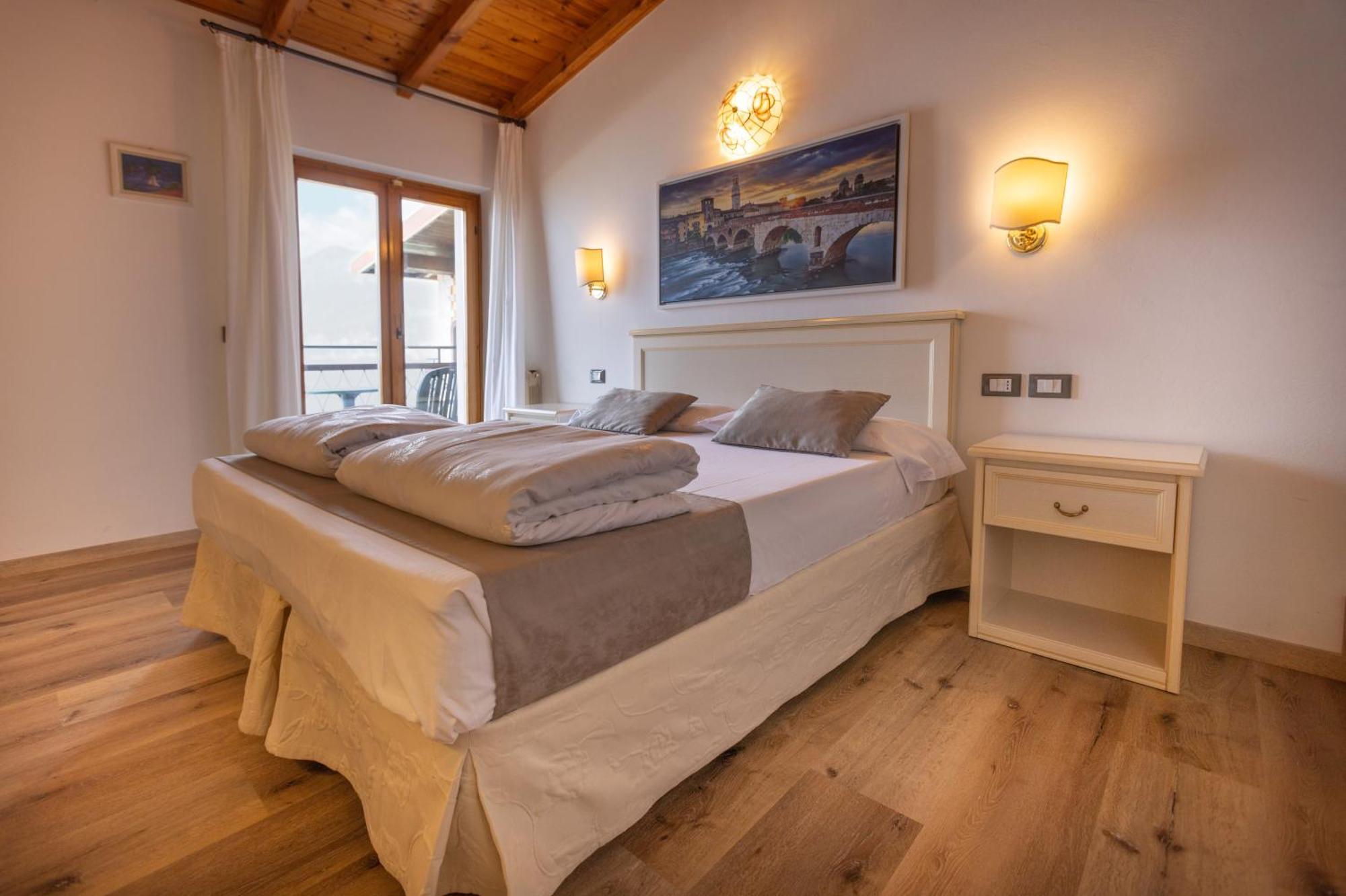 Hotel Rabay Brenzone sul Garda Dış mekan fotoğraf