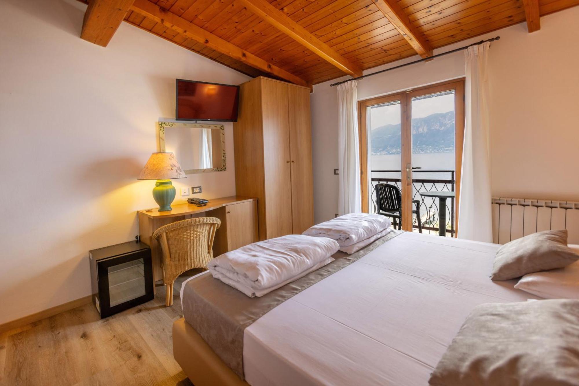 Hotel Rabay Brenzone sul Garda Dış mekan fotoğraf