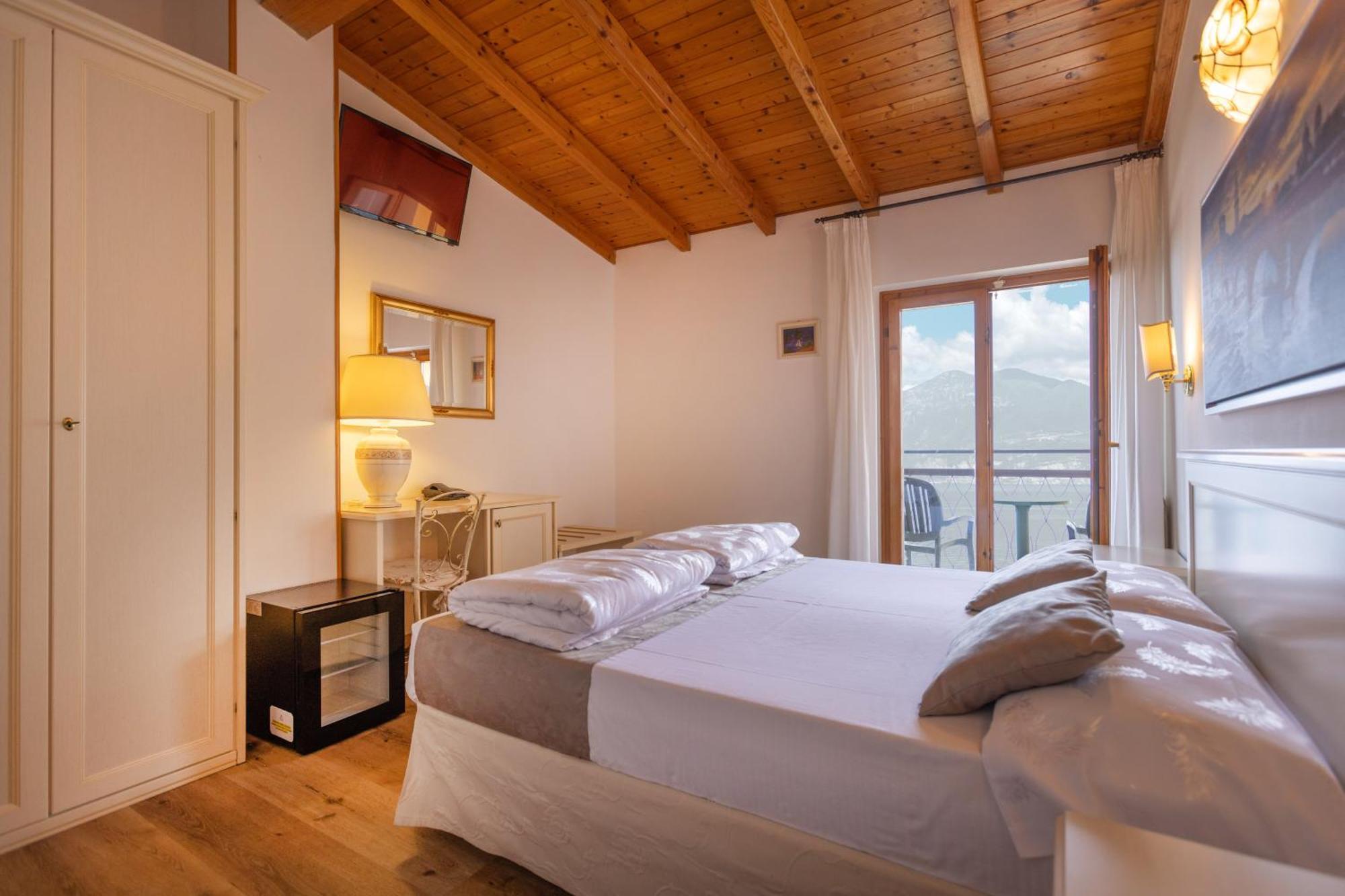 Hotel Rabay Brenzone sul Garda Dış mekan fotoğraf