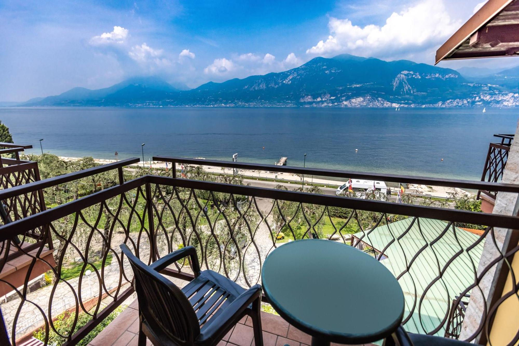 Hotel Rabay Brenzone sul Garda Dış mekan fotoğraf
