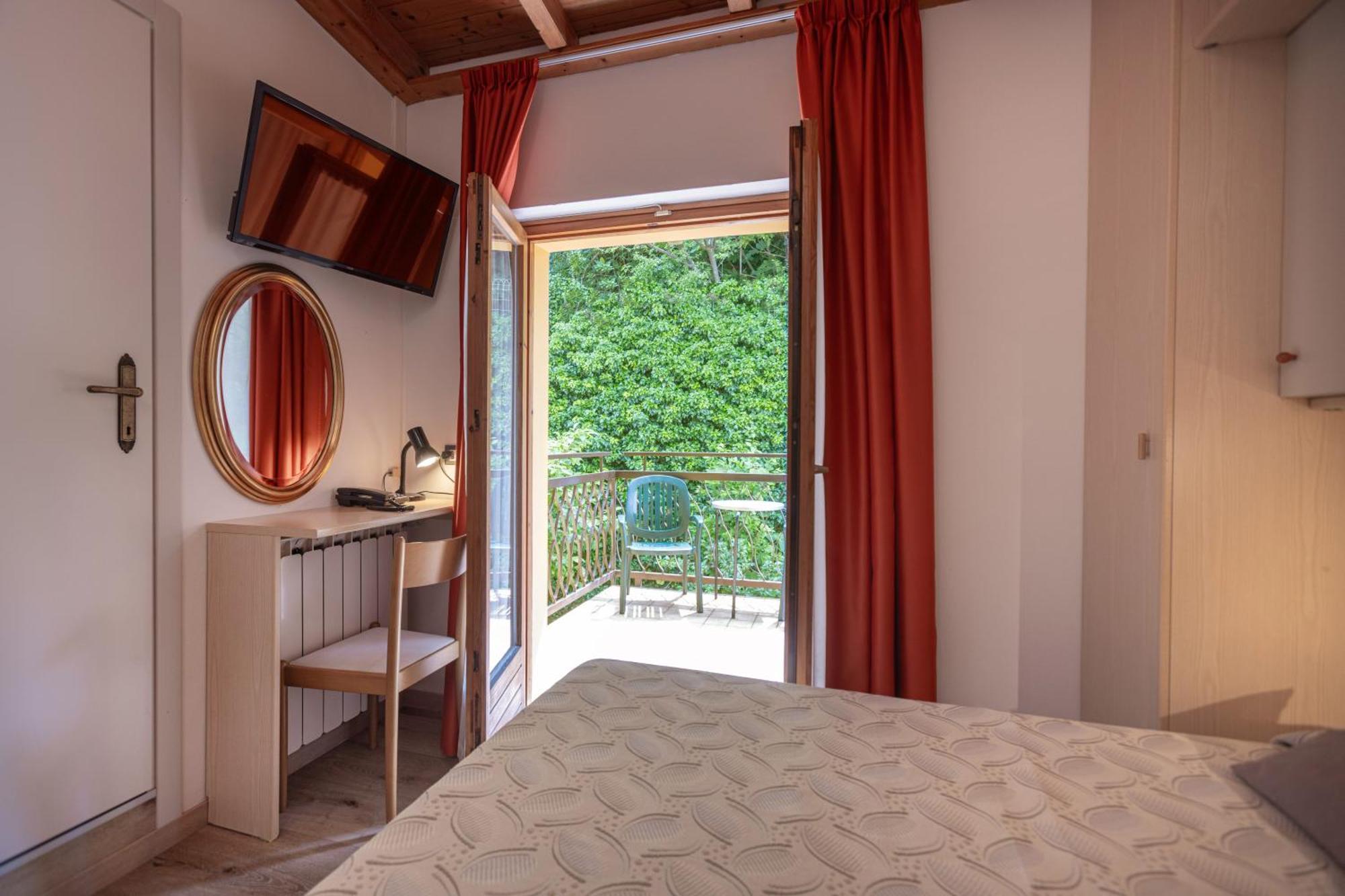 Hotel Rabay Brenzone sul Garda Dış mekan fotoğraf
